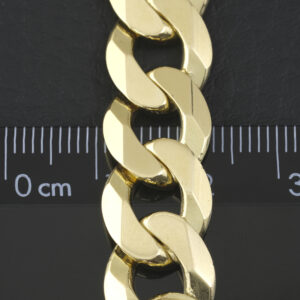 9ct Yellow Gold Curb Chain 22&#8221; 12mm