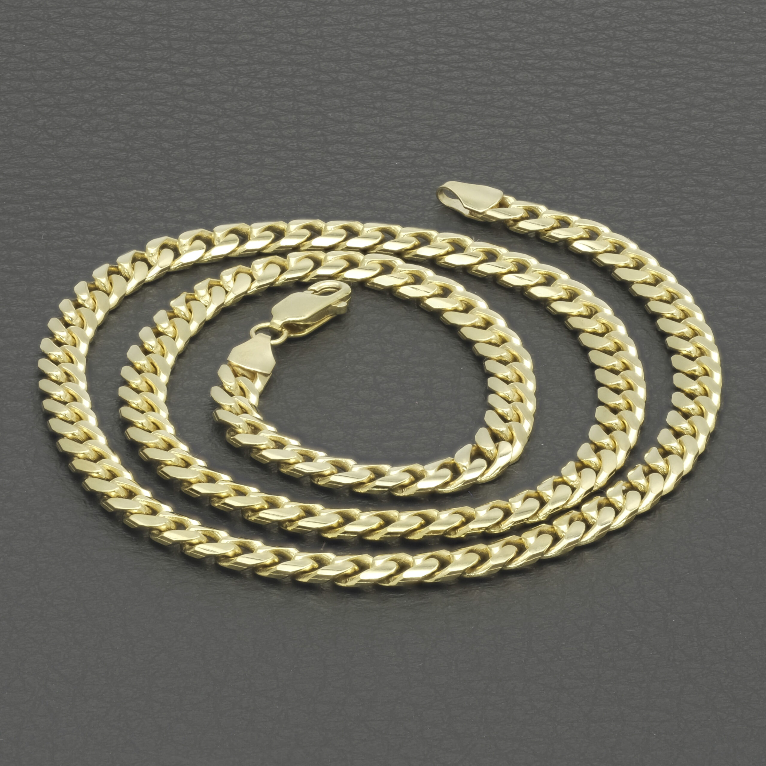9ct Yellow Gold Curb Chain 18" 4.5mm - Image 3