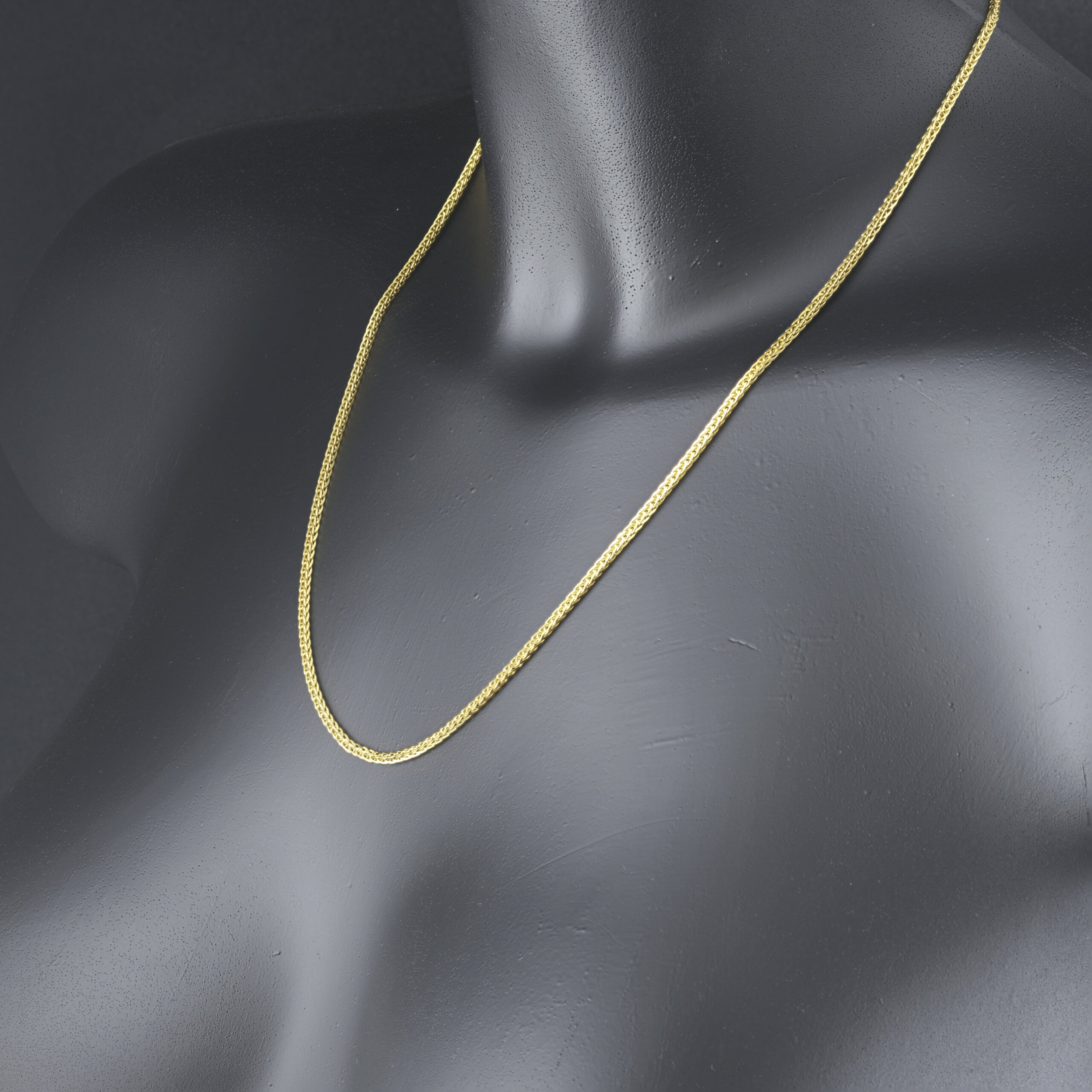 9ct Yellow Gold Curb Chain 18" 4.5mm - Image 4