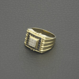 9ct Yellow Gold 0.05ct Diamond Signet Ring