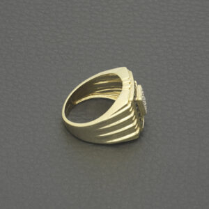 9ct Yellow Gold 0.05ct Diamond Signet Ring