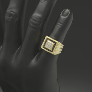 9ct Yellow Gold 0.05ct Diamond Signet Ring