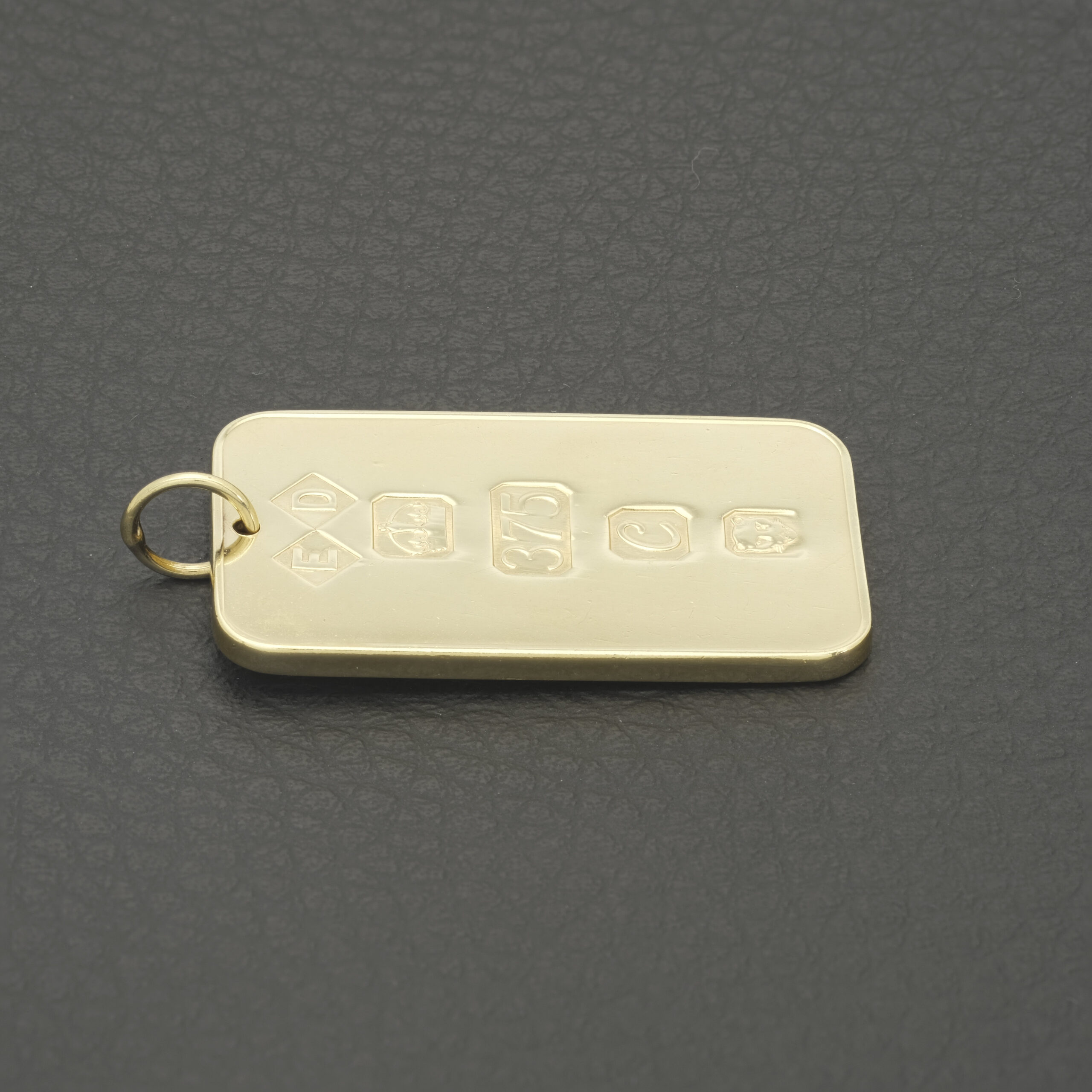 9ct Yellow Gold Ingot Pendant - Image 3