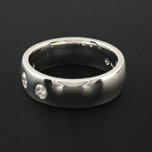 Platinum 0.65ct Diamond Wedding Band
