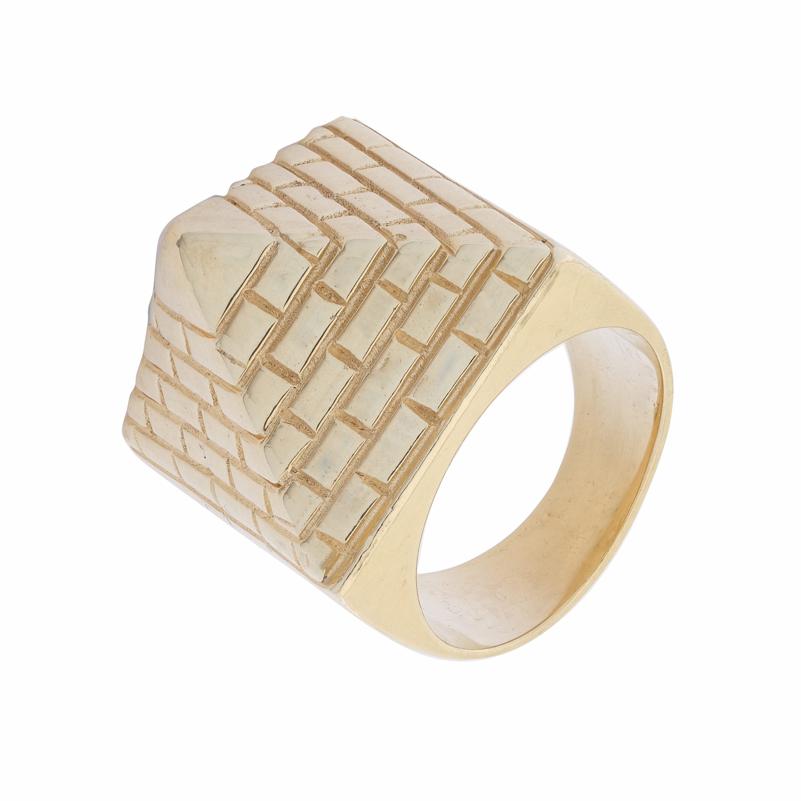 9ct Yellow Gold Pyramid Ring - V