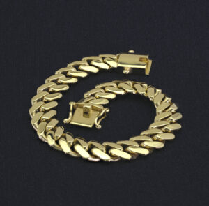 9ct Yellow Gold Cuban Bracelet 8.5&#8243; 10.5mm