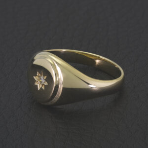 9ct Yellow Gold 0.04ct Diamond Signet Ring