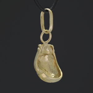 9ct Yellow Gold Boxing Glove Pendant