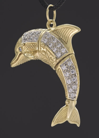 9ct Yellow Gold Gemstone Dolphin Pendant - Image 3