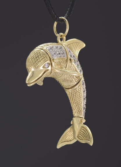 9ct Yellow Gold Gemstone Dolphin Pendant - Image 2