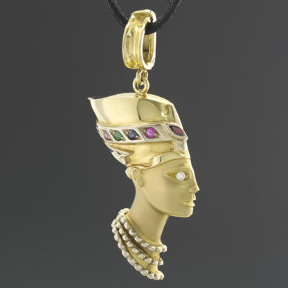 18ct Yellow Gold Pharaoh Pendant - Image 2