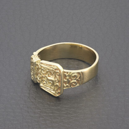 9ct Yellow Gold Buckle Ring - Image 2