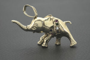 9ct Yellow Gold Gemstone Elephant Pendant