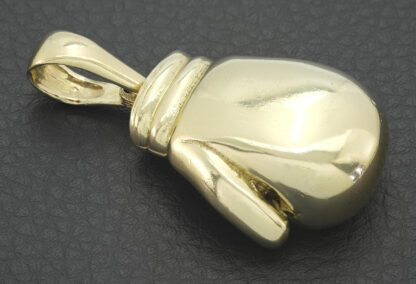 9ct Yellow Gold Boxing Glove Pendant - Image 2