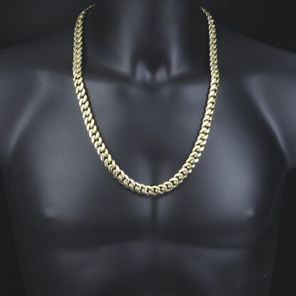 9ct Yellow Gold Cuban Chain 27" 11.7mm - Image 4