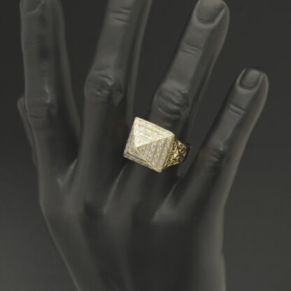 9ct Yellow Gold Gemstone Pyramid Ring - Image 2