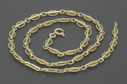 9ct Yellow Gold Fancy Link Chain 18" 4.5mm - Image 2