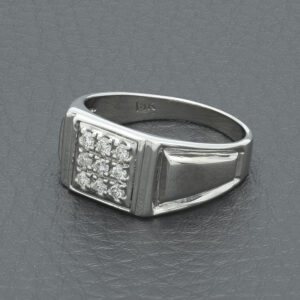 18ct White Gold 0.20ct Diamond Signet Ring