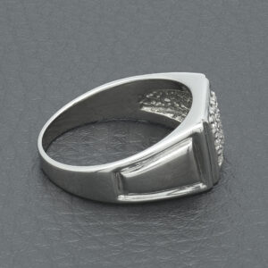 18ct White Gold 0.20ct Diamond Signet Ring