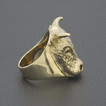 9ct Yellow Gold Gemstone Bull Ring - Image 4