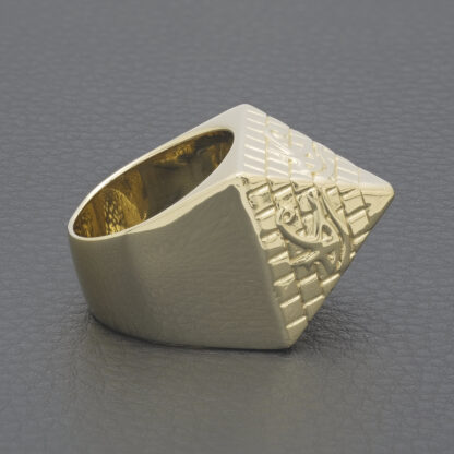 9ct Yellow Gold Fancy Patterned Pyramid Ring - Image 4