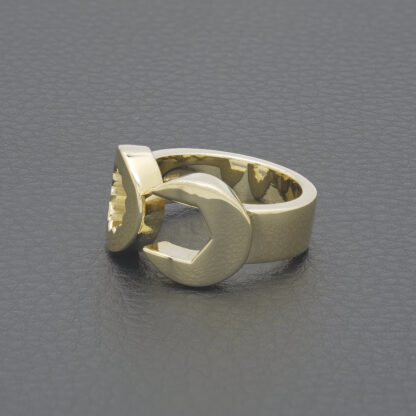 9ct Yellow Gold Spanner Ring - Image 3