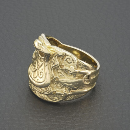 9ct Yellow Gold Saddle Ring - Image 4