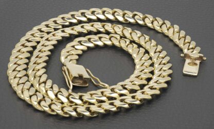 9ct Yellow Gold Cuban Chain 24" 10.5mm - Image 4