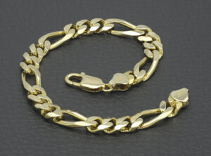 9ct Yellow Gold Figaro Bracelet 8&#8243; 7.5mm