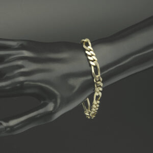 9ct Yellow Gold Figaro Bracelet 8&#8243; 7.5mm