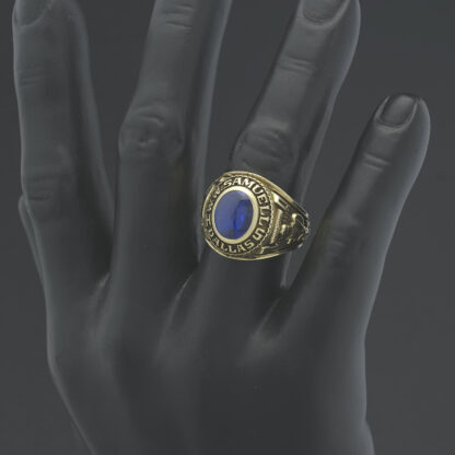 10ct Yellow Gold College Ring - Image 2