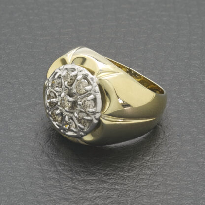10ct Yellow Gold 0.70ct champagne Diamond Signet Ring - Image 4