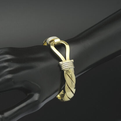 9ct Yellow Gold Loop Bangle - Image 3