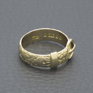 9ct Yellow Gold Buckle Ring