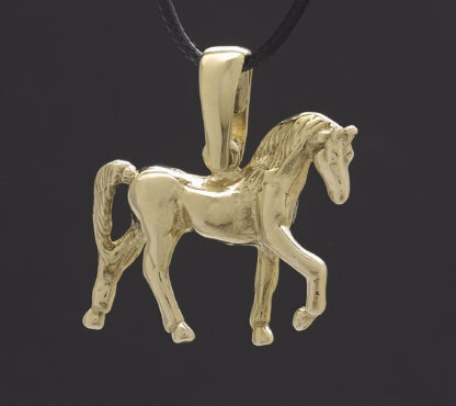 9ct Yellow Gold Horse Pendant - Image 2