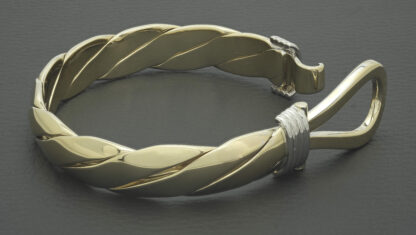 9ct Yellow Gold Loop Bangle - Image 3