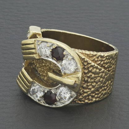 9ct Yellow Gold Gemstone Horseshoe Ring - Image 3