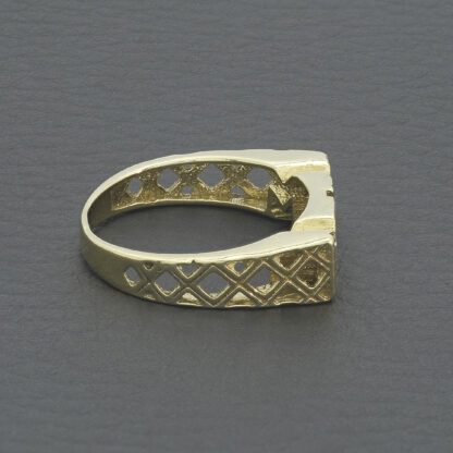 9ct Yellow Gold Gemstone Mum Ring - Image 2