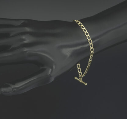 9ct Yellow Gold Curb Bracelet With T-Bar 7" 4mm - Image 3
