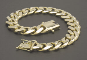 9ct Yellow Gold Cuban Bracelet 7&#8243; 10.5mm
