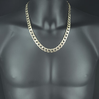9ct Yellow Gold Curb Chain 22.5" 10.5mm - Image 4