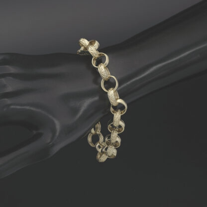 9ct Yellow Gold Patterned Belcher Bracelet 8.5" 12mm - Image 3