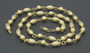 9ct Yellow Gold Fancy Link Chain 22.5&#8243; 5mm