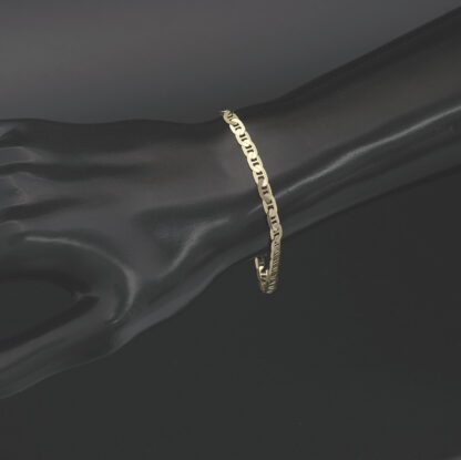 9ct Yellow Gold Marina Bracelet 7" 4.5mm - Image 3