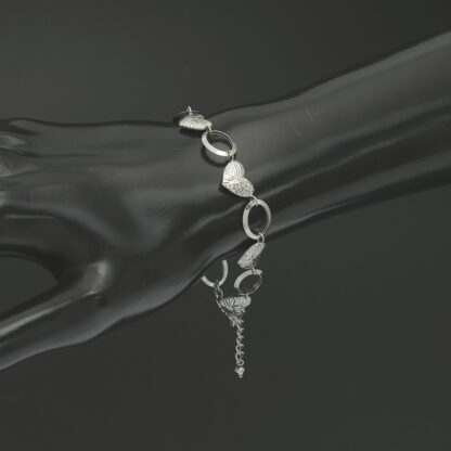 9ct White Gold Heart Link Bracelet 7" 9.5mm - Image 4