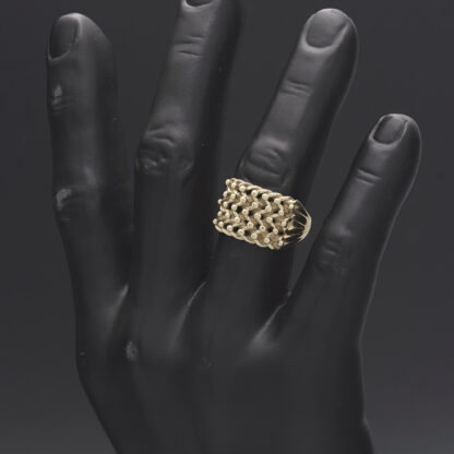 9ct Yellow Gold Keeper Ring - Image 4