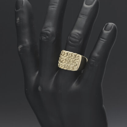 9ct Yellow Gold Keeper Ring - Image 2