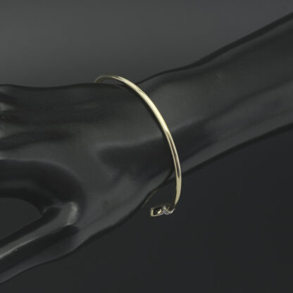 9ct Yellow Gold Gemstone Heart Torque Bangle - Image 4
