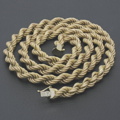 9ct Yellow Gold Rope Chain 28" 8mm - Image 2