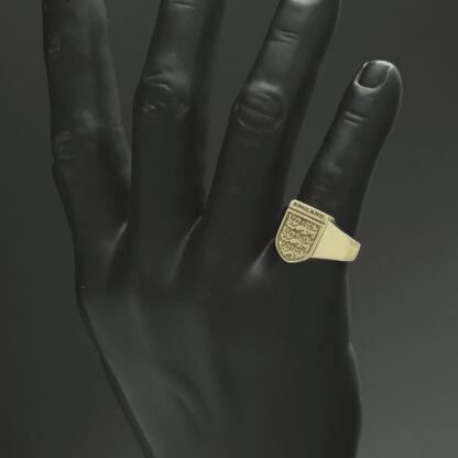 9ct Yellow Gold Football Signet Ring - Image 4